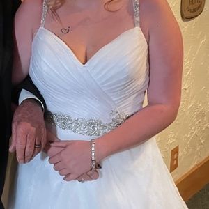Wedding dress